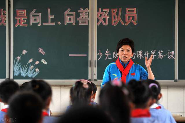 前瞻意甲解析：蒙扎 VS 尤文图斯时间：2023-12-02 03:45:00蒙扎在本赛季13轮过后取得4胜6平3负的战绩，目前以18个积分排名联赛第9名位置。